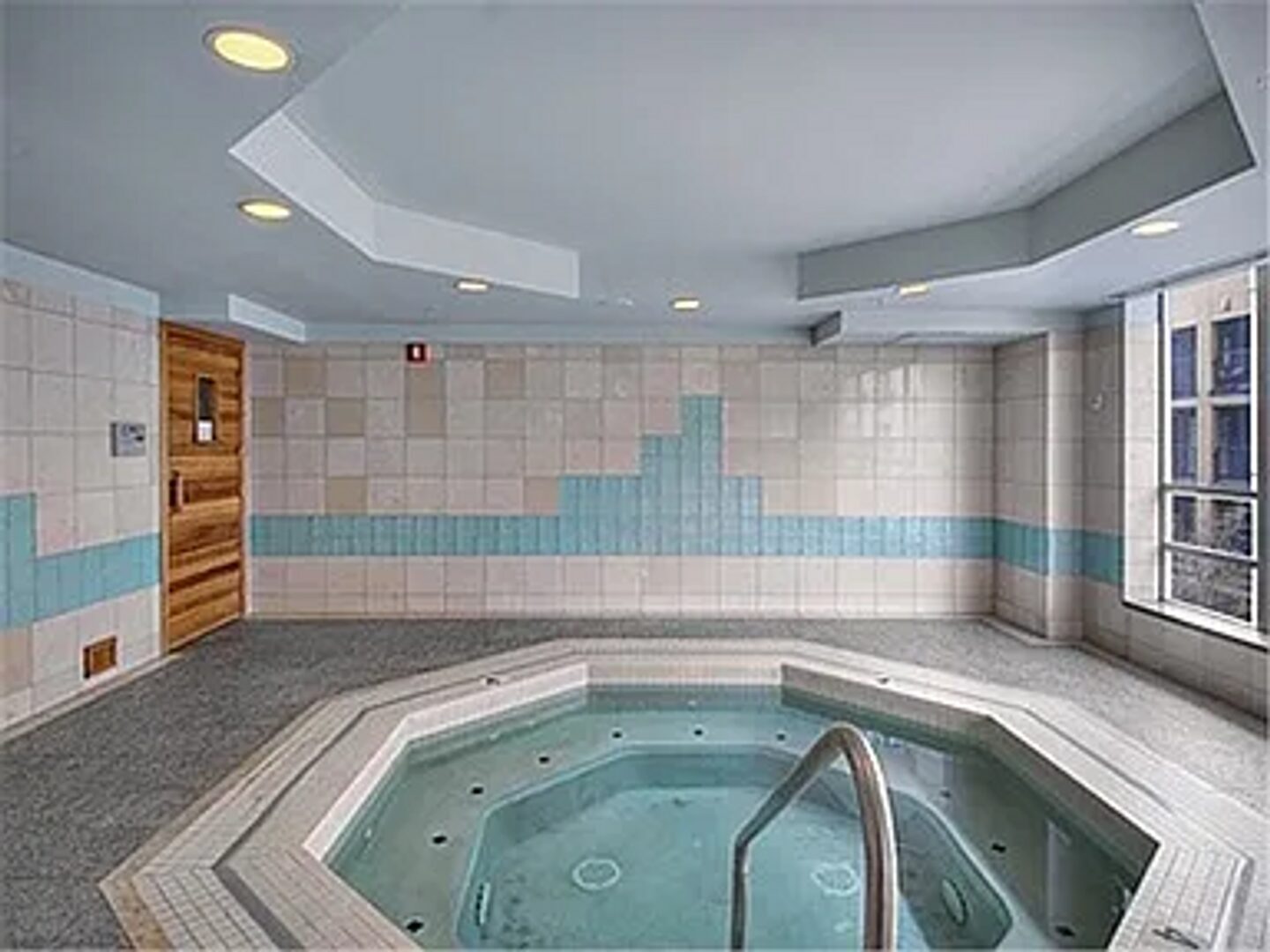 2929 1st Ave Apt 701 - Seattle - Washington - 1 bed, 1 bath rental property