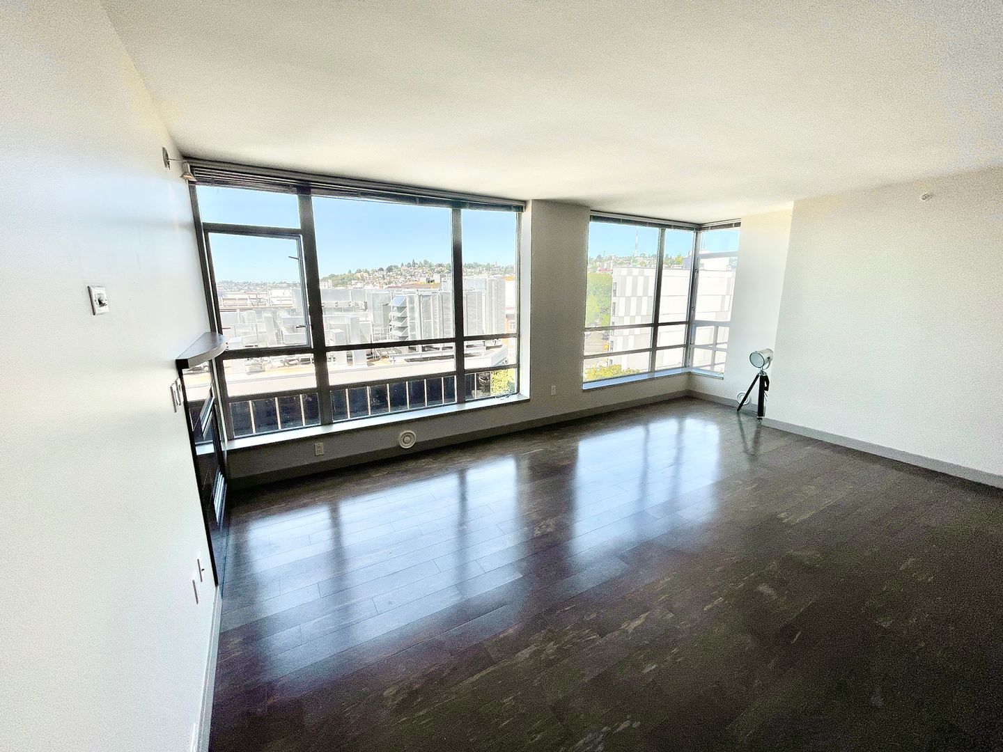 2929 1st Ave Apt 701 - Seattle - Washington - 1 bed, 1 bath rental property