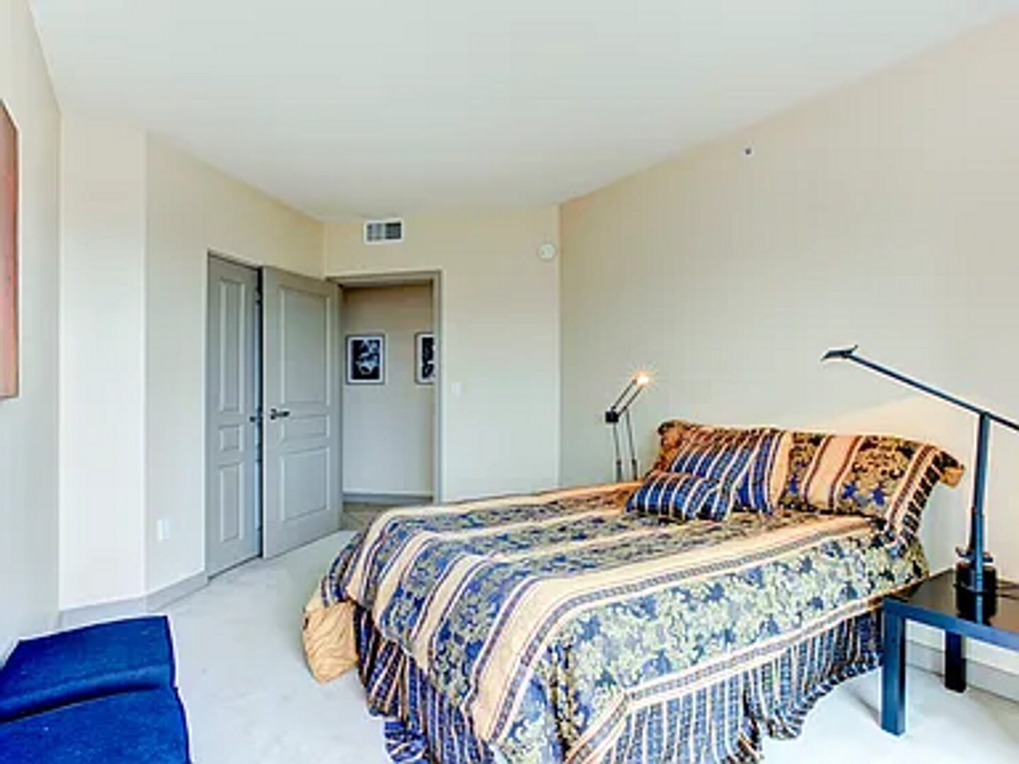 2929 1st Ave Apt 701 - Seattle - Washington - 1 bed, 1 bath rental property