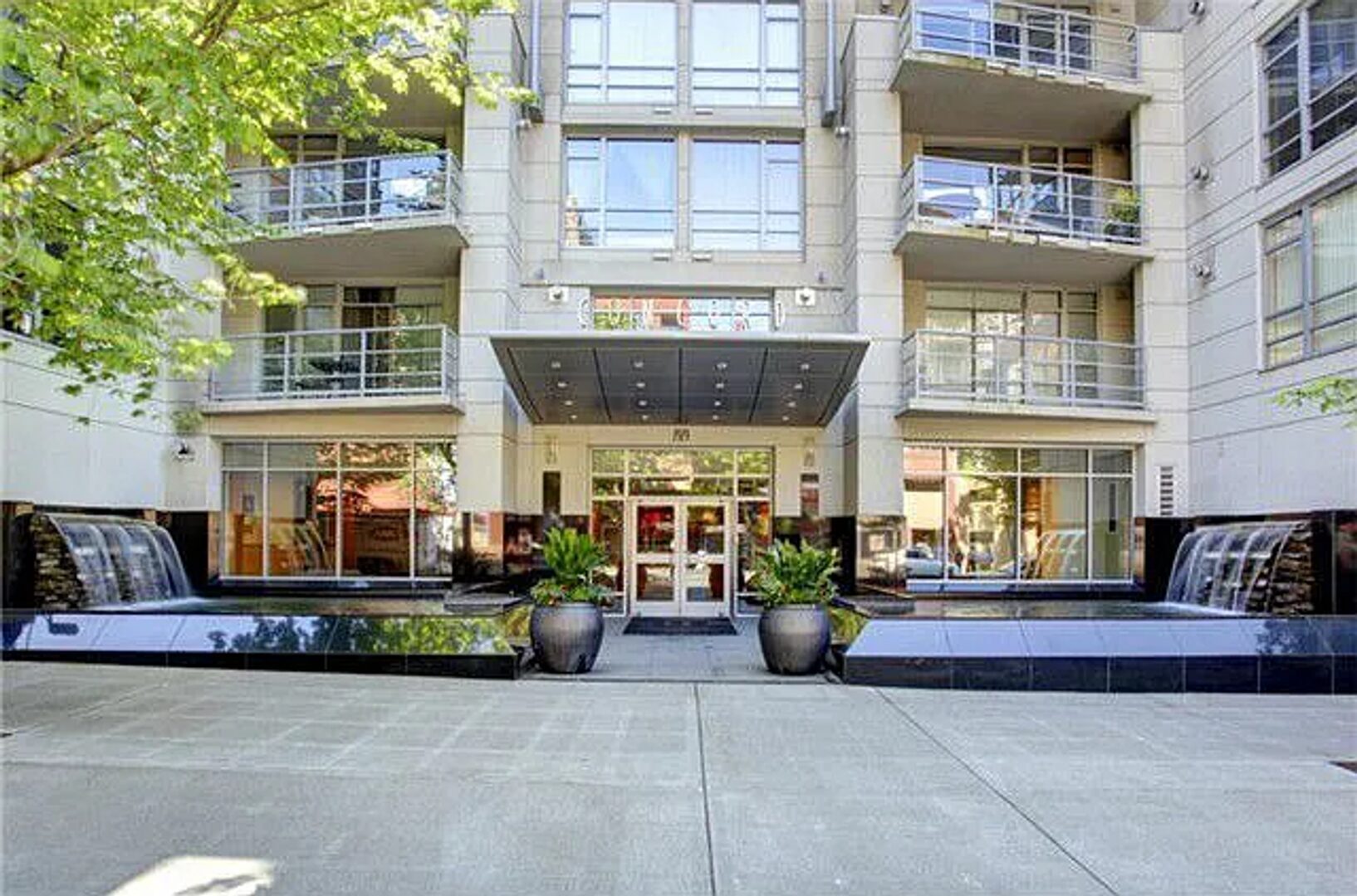 2929 1st Ave Apt 701 - Seattle - Washington - 1 bed, 1 bath rental property