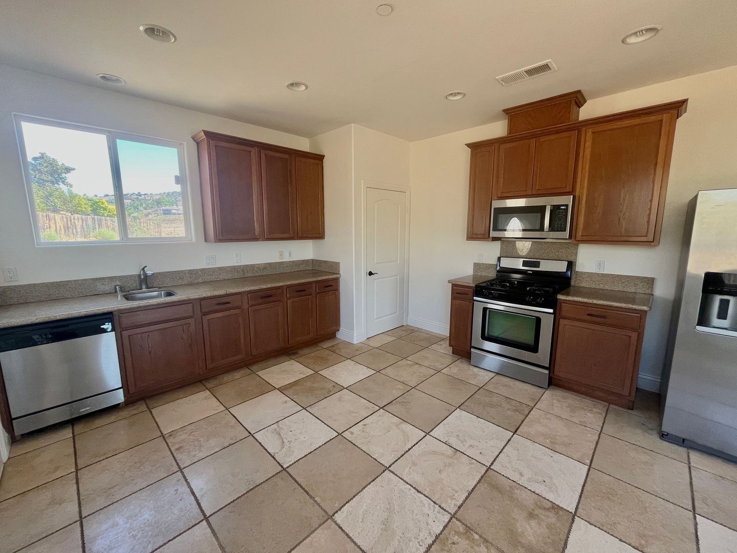 29763 Reza Court - Vista - California - 6 bed, 5.5 bath rental property