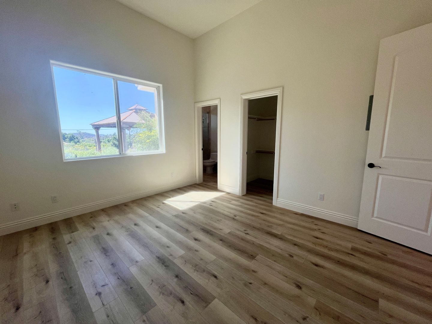 29763 Reza Court - Vista - California - 6 bed, 5.5 bath rental property