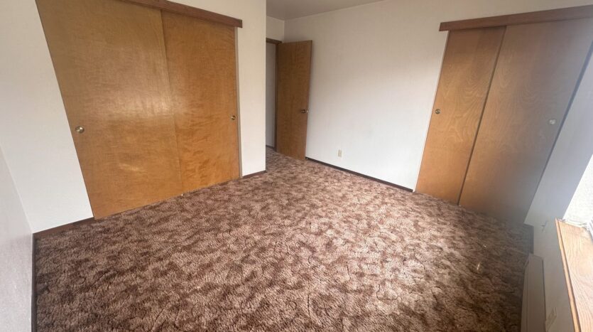 304 Richmond Road Unit B - Susanville - California - 2 bed, 1 bath rental property