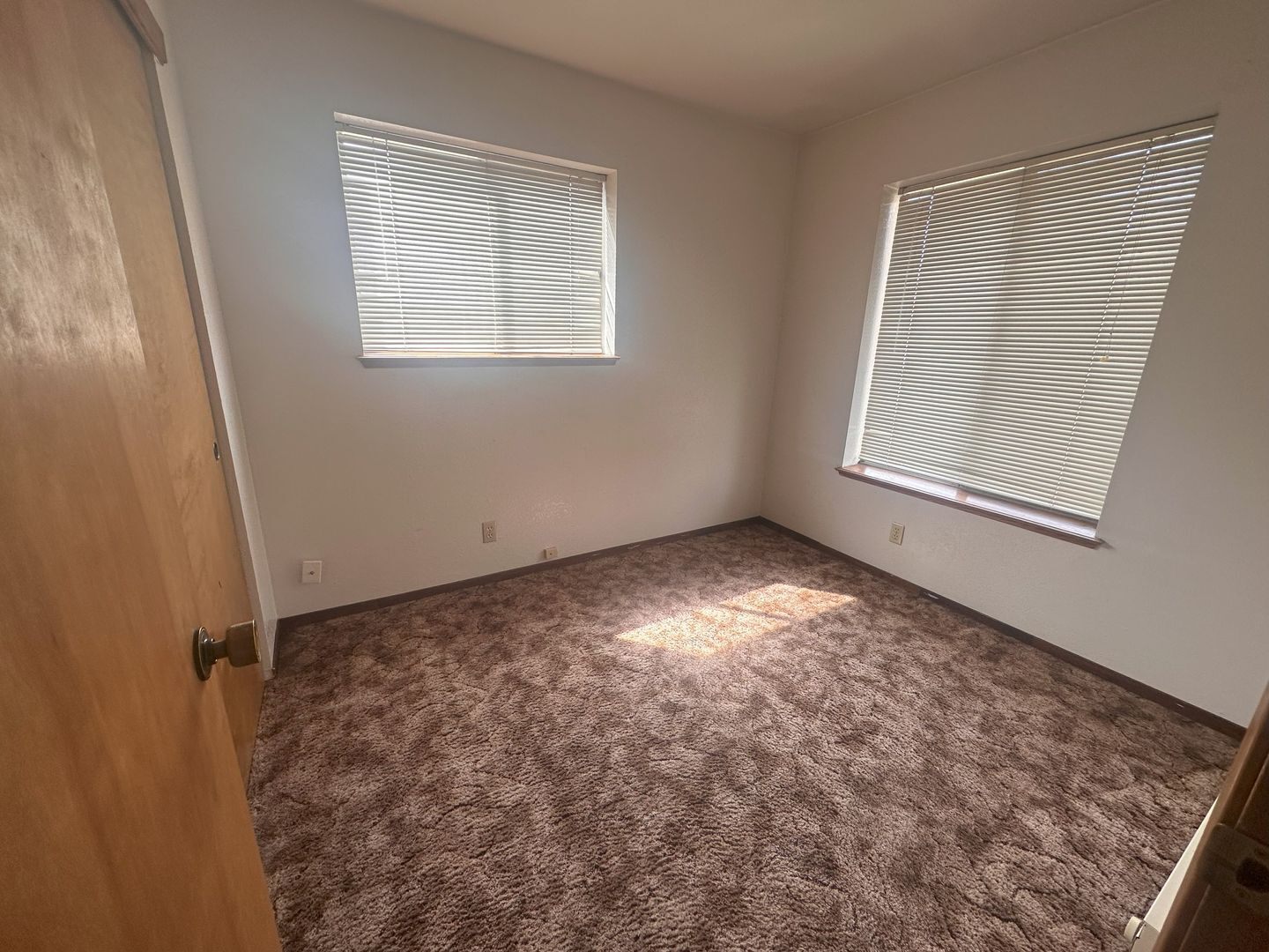 304 Richmond Road Unit B - Susanville - California - 2 bed, 1 bath rental property