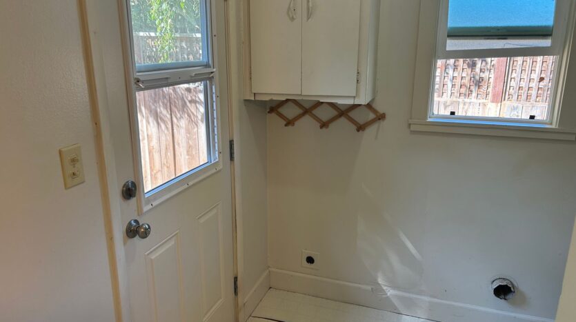 308 Springdale Street  - Sebastopol - California - 1 bed, 1 bath rental property