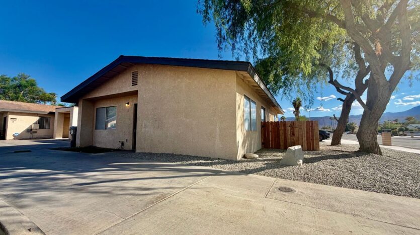 32652 Cathedral Canyon Dr - Cathedral City - California - 2 bed, 1 bath rental property