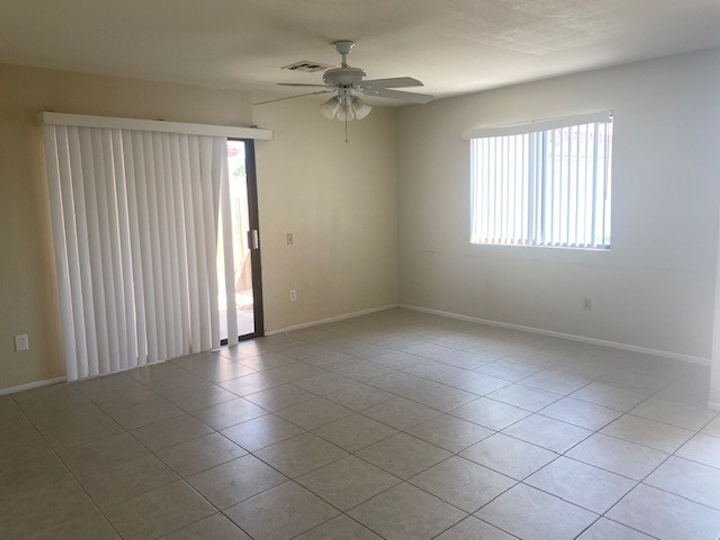 32881 Navajo Trl - 3 - Cathedral City - California - 3 bed, 2 bath rental property
