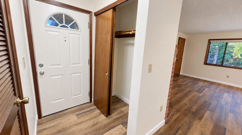 3428 SE 12th St.  - Gresham - Oregon - 3 bed, 2 bath rental property