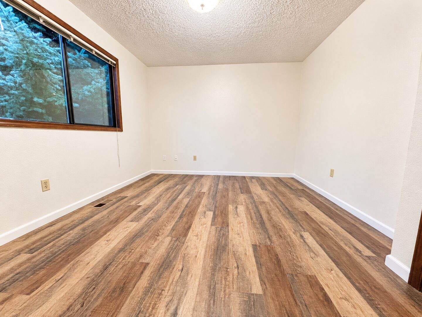3428 SE 12th St.  - Gresham - Oregon - 3 bed, 2 bath rental property