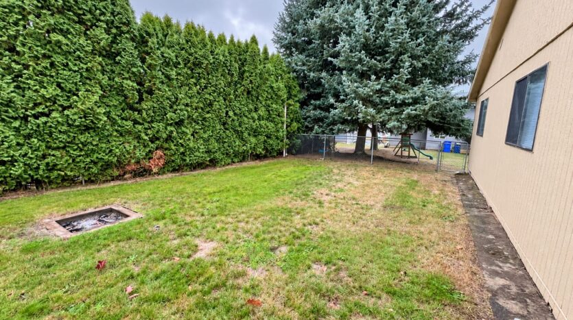 3428 SE 12th St.  - Gresham - Oregon - 3 bed, 2 bath rental property