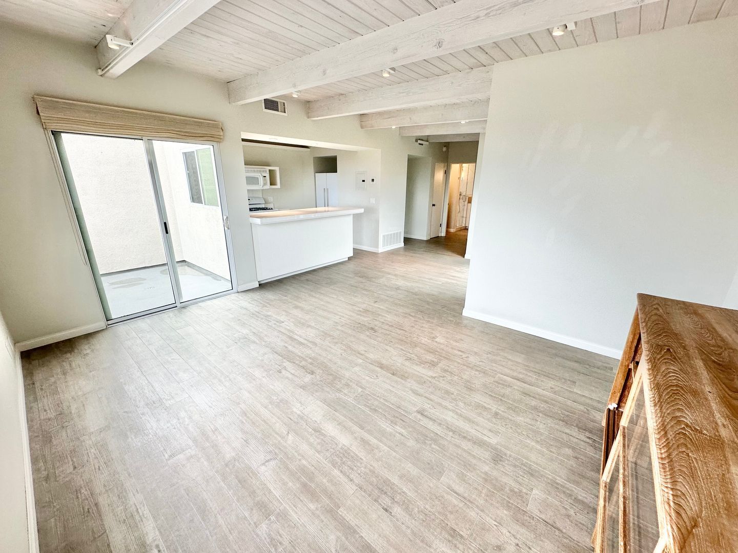 354 N. Coast Hwy - Laguna Beach - California - 1 bed, 1 bath rental property