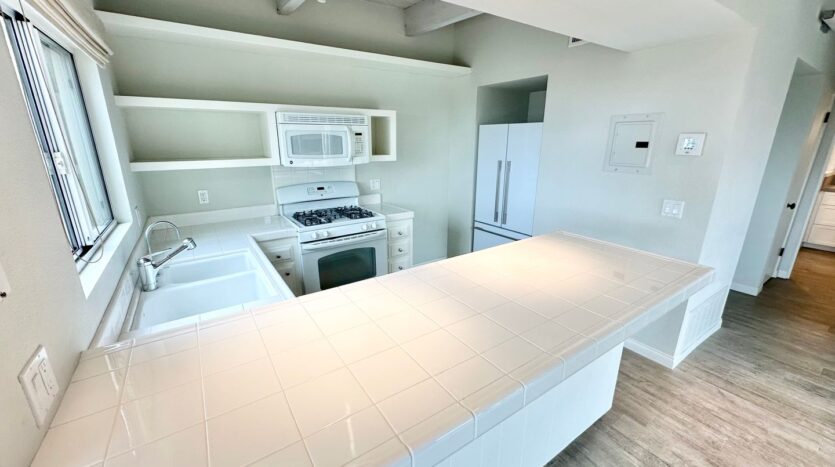 354 N. Coast Hwy - Laguna Beach - California - 1 bed, 1 bath rental property