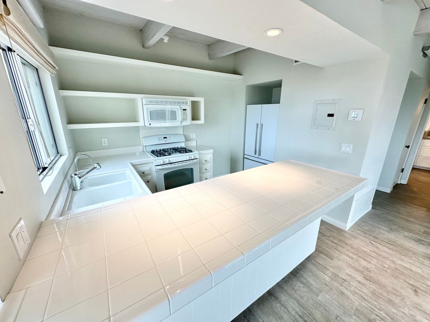 354 N. Coast Hwy - Laguna Beach - California - 1 bed, 1 bath rental property