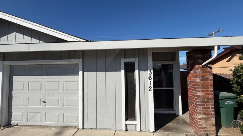 3612 S Port Drive  - Sacramento - California - 2 bed, 1 bath rental property