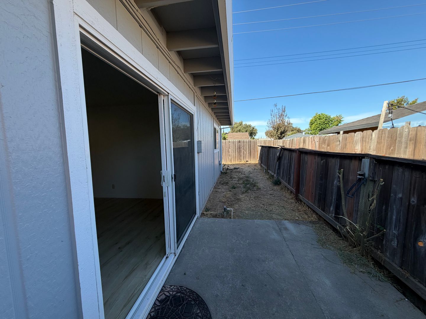 3612 S Port Drive  - Sacramento - California - 2 bed, 1 bath rental property