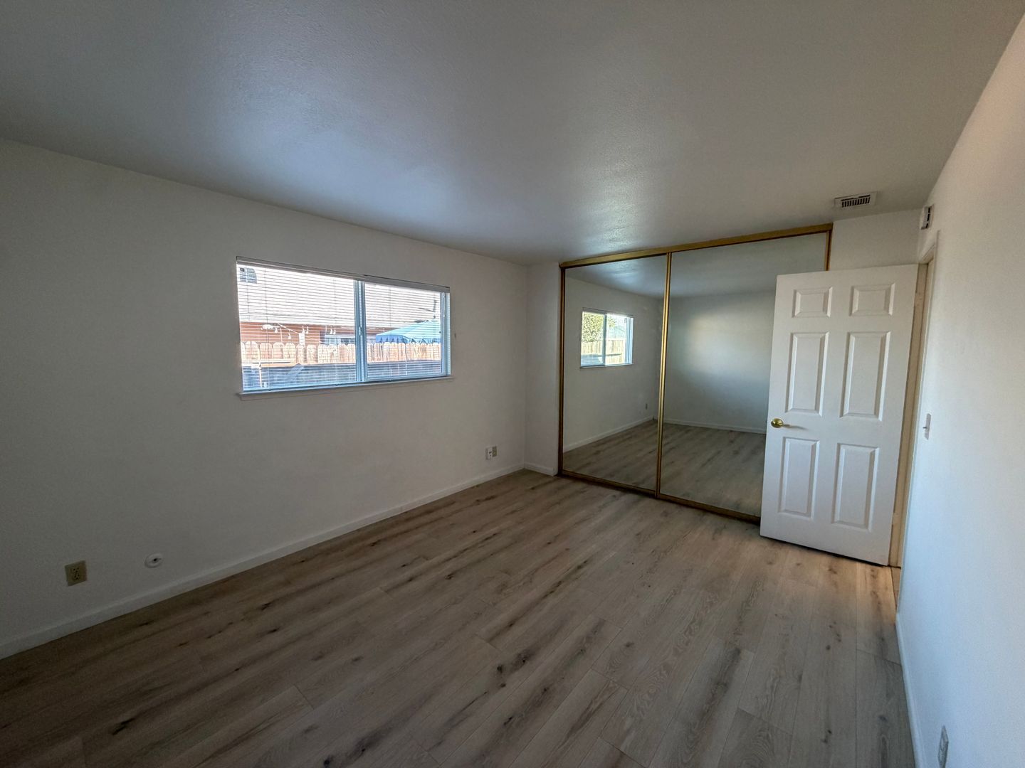 3612 S Port Drive  - Sacramento - California - 2 bed, 1 bath rental property