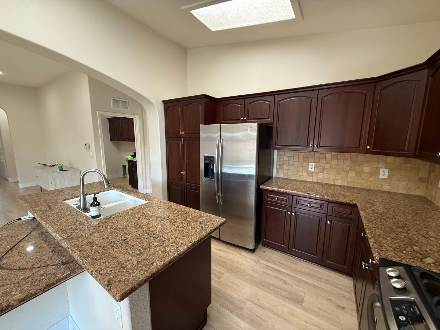 3652 W Black Walnut Ln - Fresno - California - 3 bed, 2 bath rental property