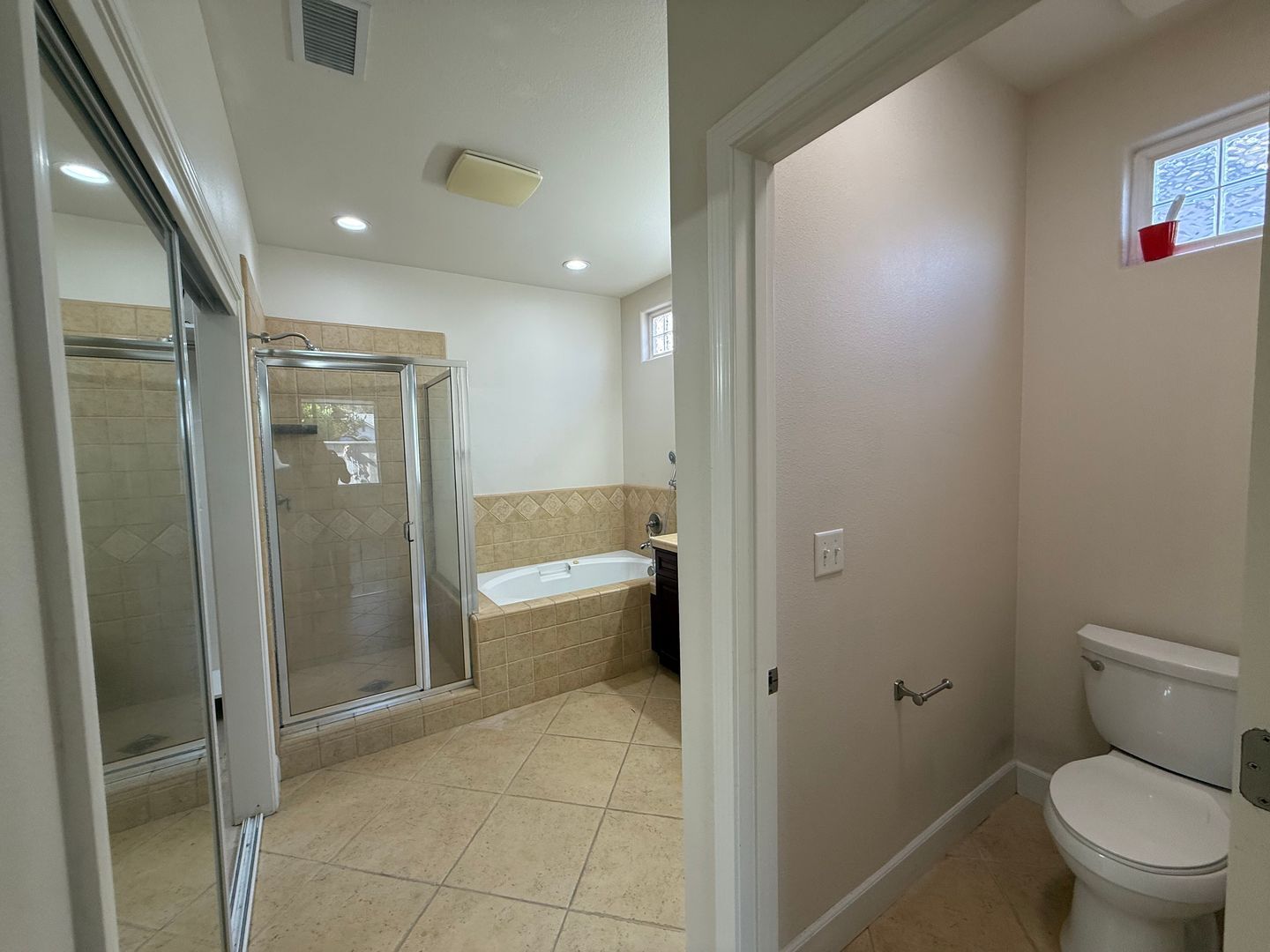 3652 W Black Walnut Ln - Fresno - California - 3 bed, 2 bath rental property