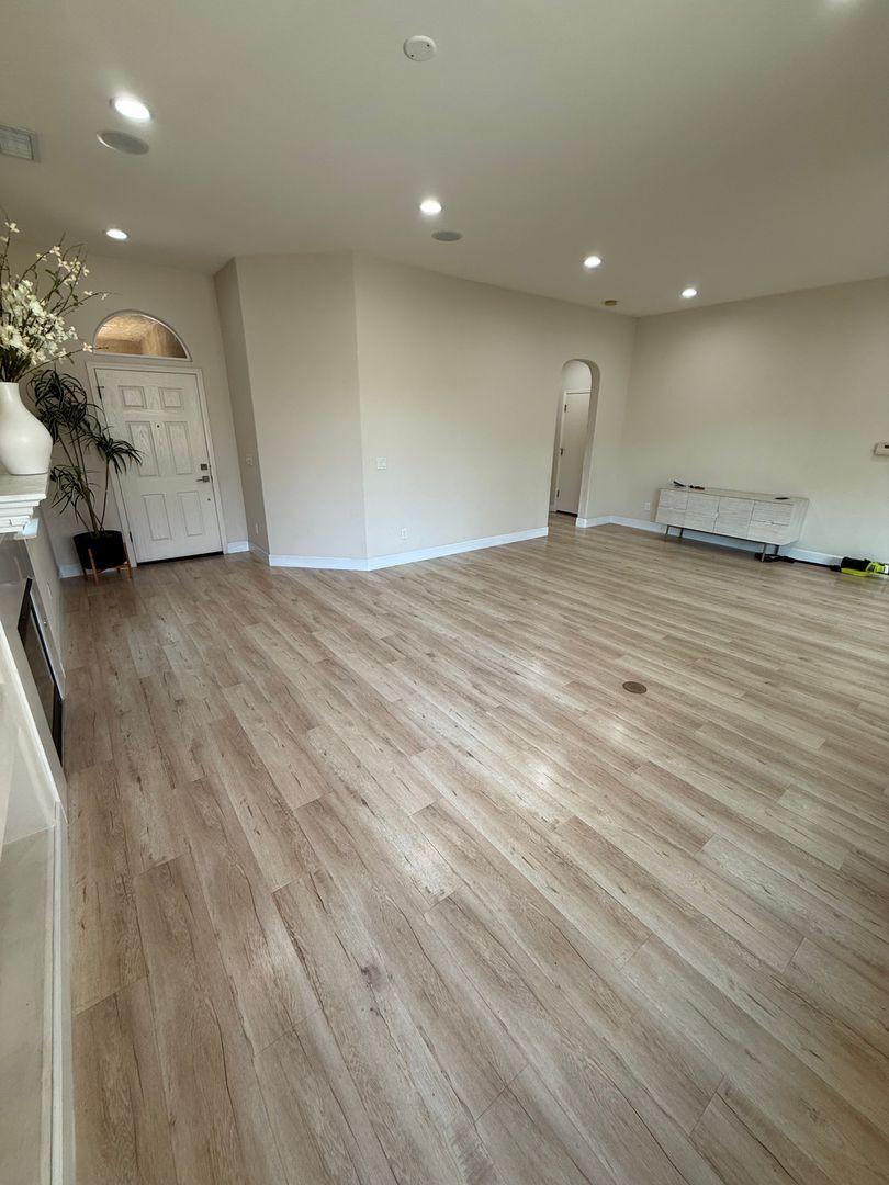 3652 W Black Walnut Ln - Fresno - California - 3 bed, 2 bath rental property