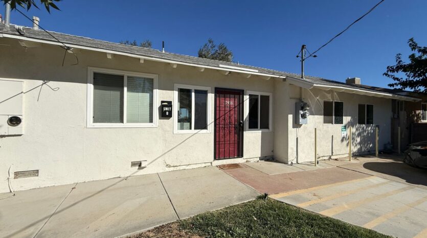 37938 Palm Vista Ave - Palmdale - California - 1 bed, 1 bath rental property