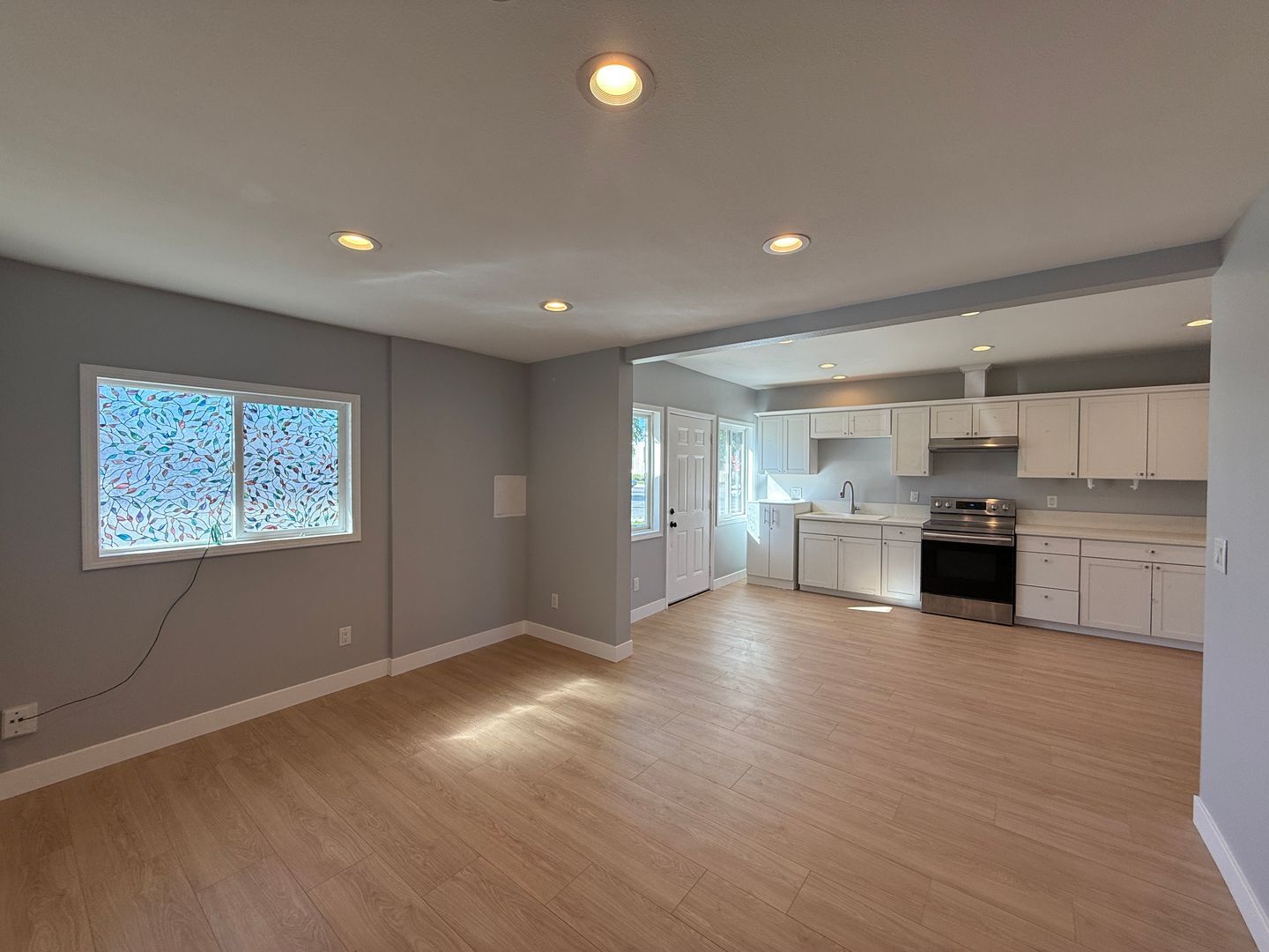 37938 Palm Vista Ave - Palmdale - California - 1 bed, 1 bath rental property
