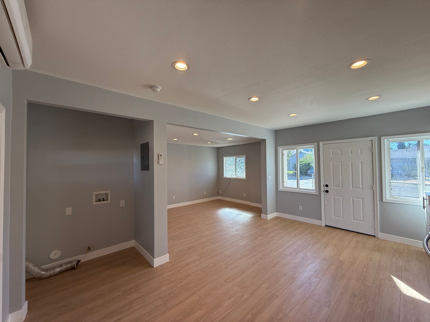 37938 Palm Vista Ave - Palmdale - California - 1 bed, 1 bath rental property