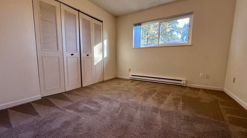 37950 HWY 26 - #03 - Sandy - Oregon - 2 bed, 1 bath rental property