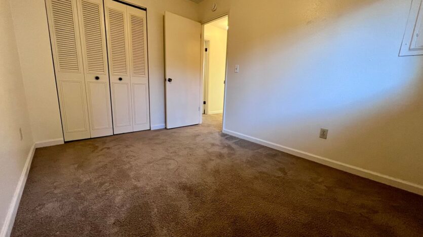 37950 HWY 26 - #03 - Sandy - Oregon - 2 bed, 1 bath rental property