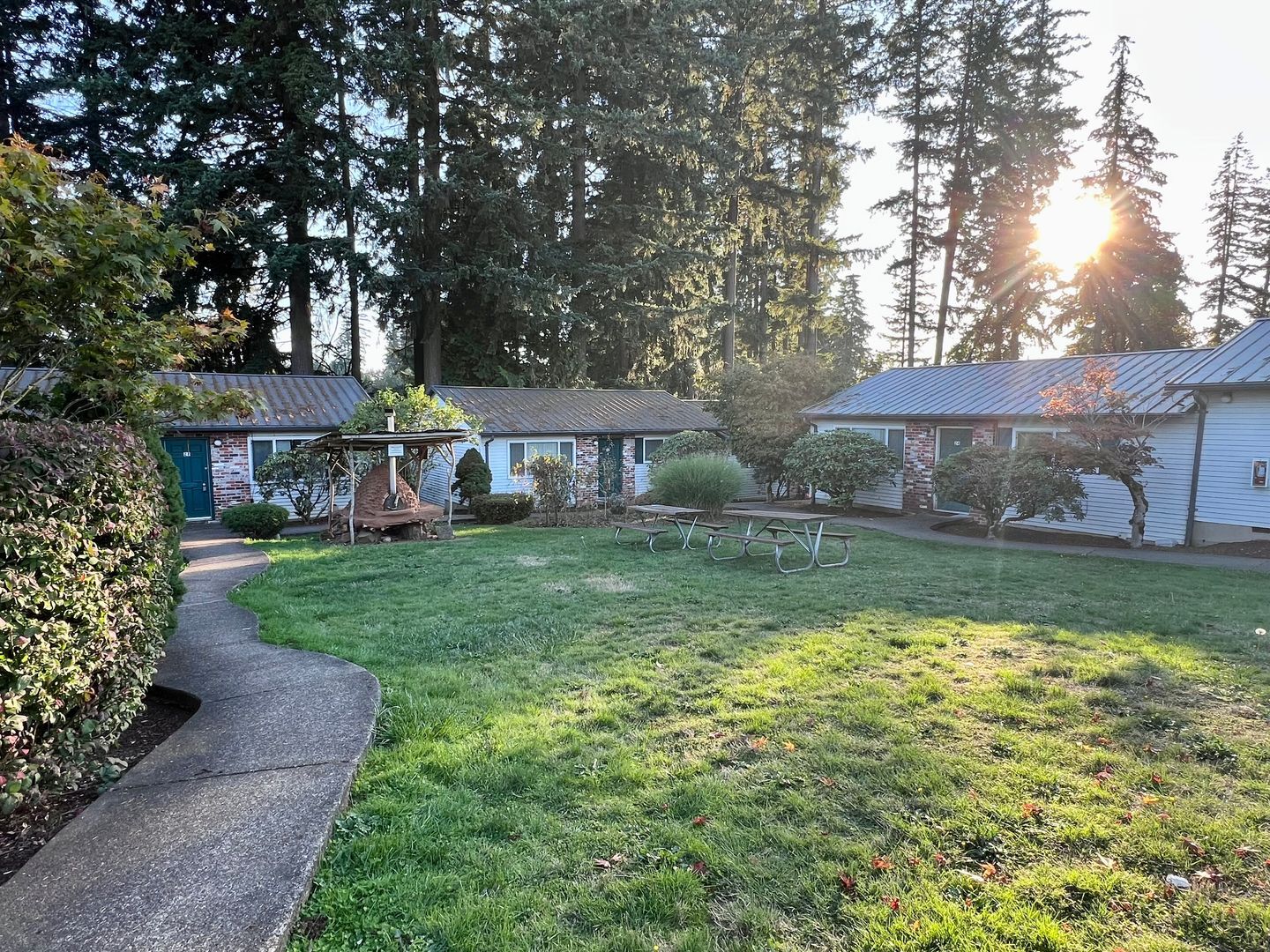 37950 HWY 26 - #03 - Sandy - Oregon - 2 bed, 1 bath rental property