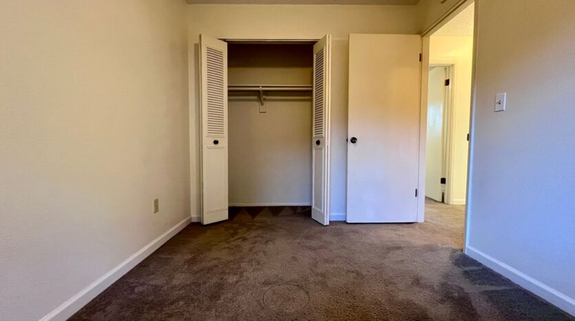 37950 HWY 26 - #03 - Sandy - Oregon - 2 bed, 1 bath rental property