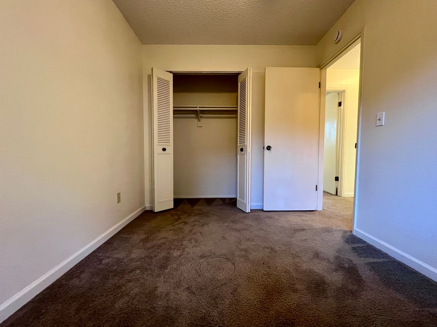37950 HWY 26 - #03 - Sandy - Oregon - 2 bed, 1 bath rental property