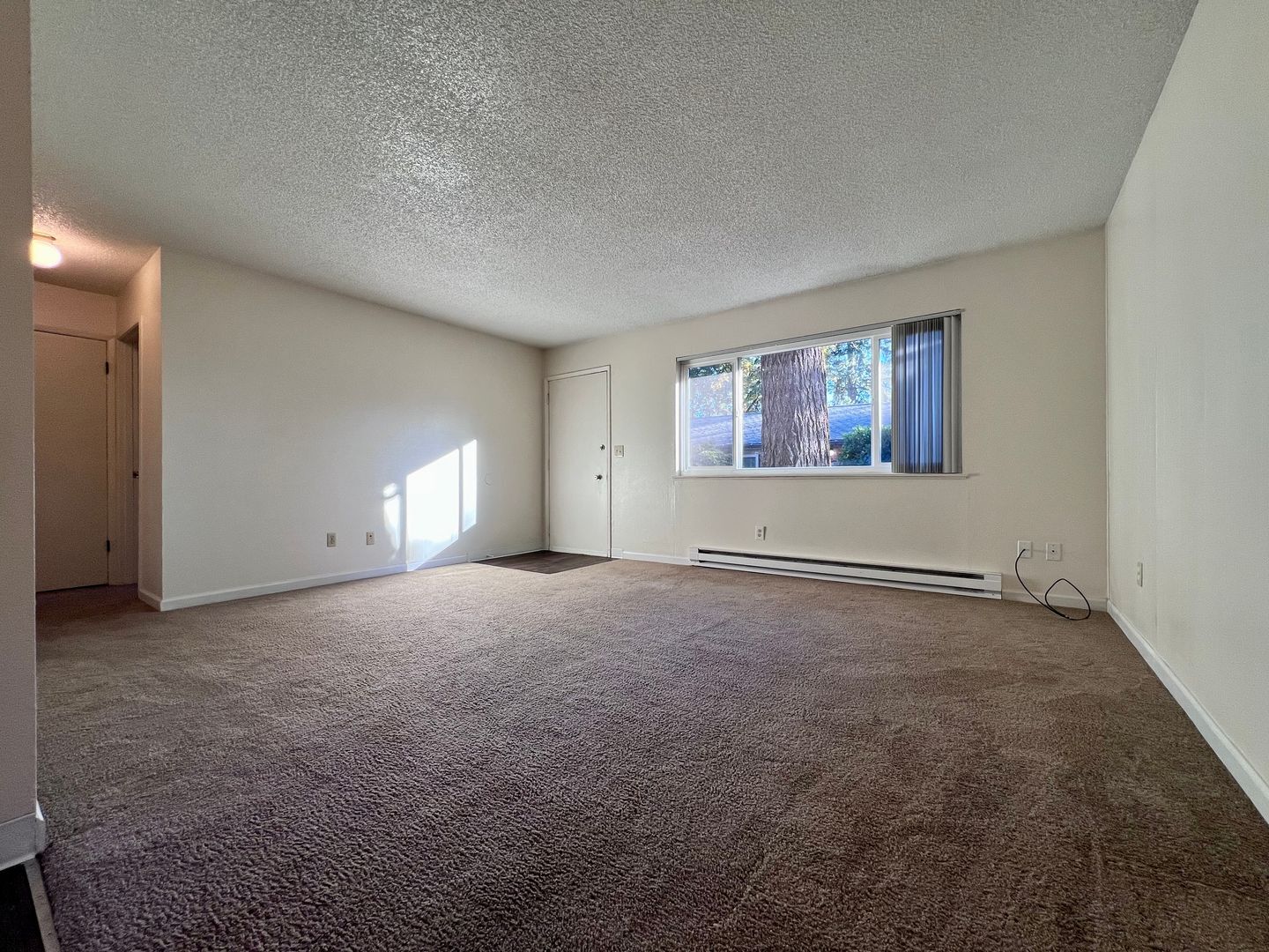 37950 HWY 26 - #03 - Sandy - Oregon - 2 bed, 1 bath rental property