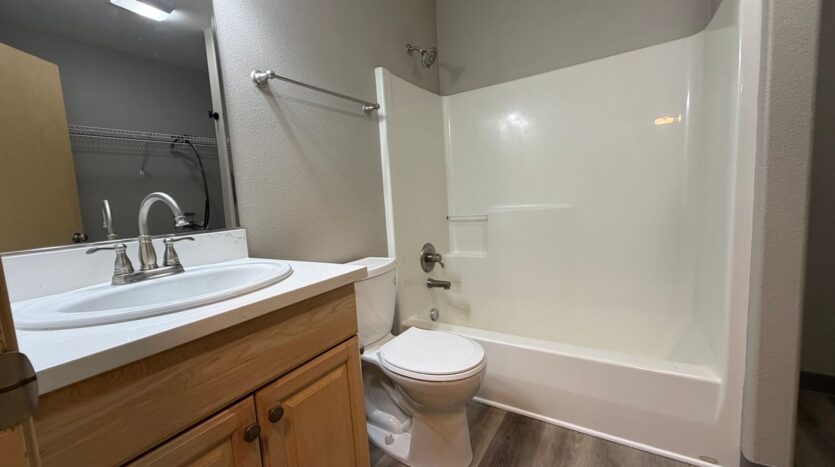37975 Nettie Connett Dr - Sandy - Oregon - 3 bed, 2.5 bath rental property