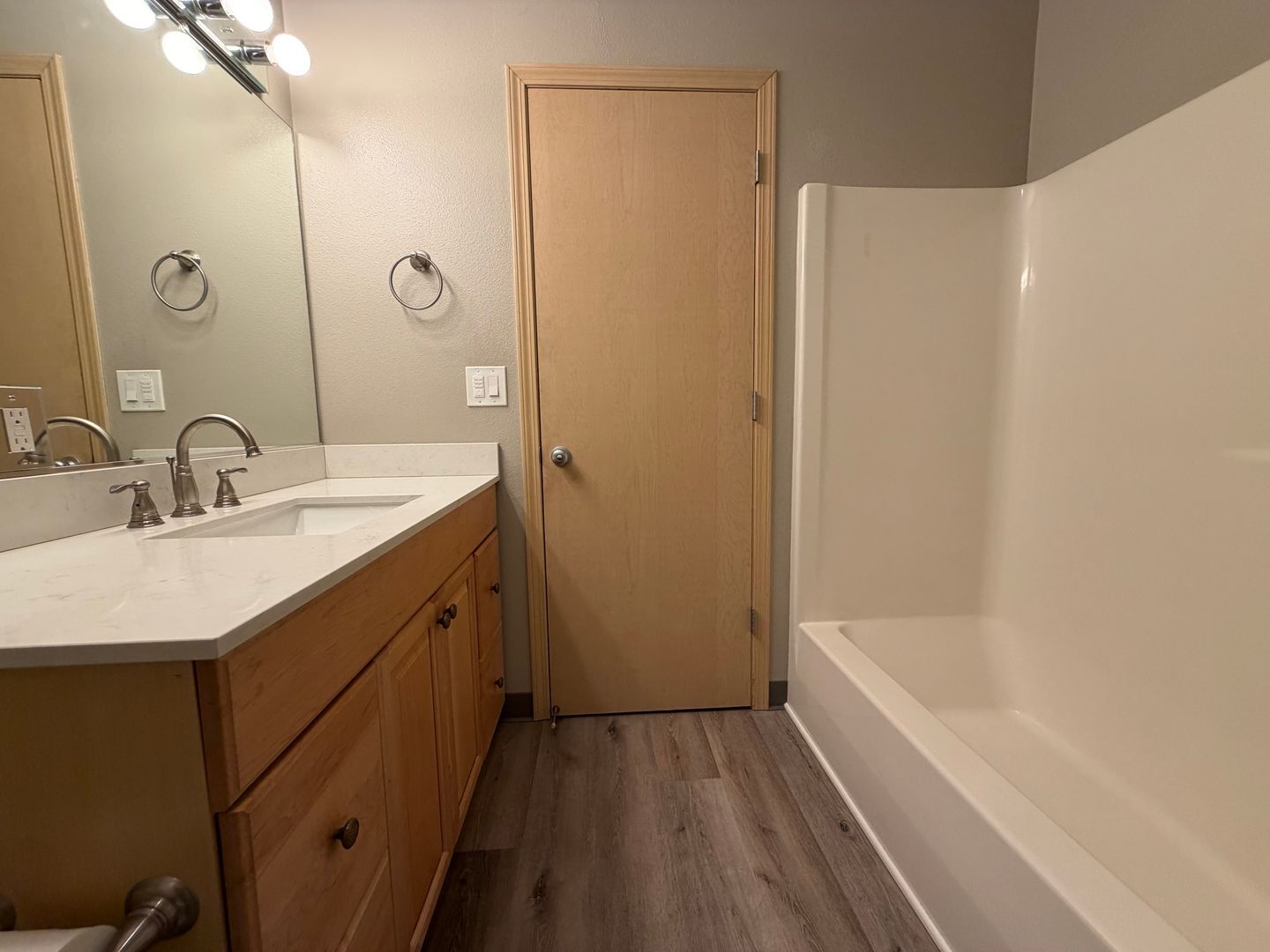 37975 Nettie Connett Dr - Sandy - Oregon - 3 bed, 2.5 bath rental property