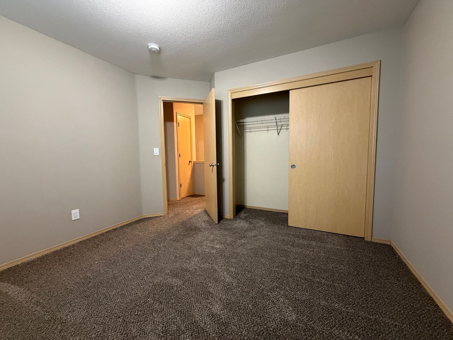 37975 Nettie Connett Dr - Sandy - Oregon - 3 bed, 2.5 bath rental property