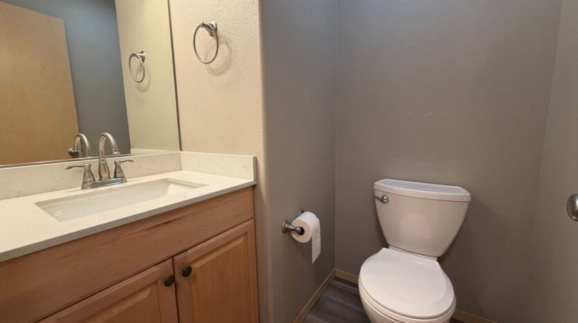 37975 Nettie Connett Dr - Sandy - Oregon - 3 bed, 2.5 bath rental property