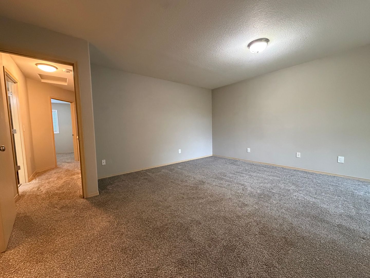 37975 Nettie Connett Dr - Sandy - Oregon - 3 bed, 2.5 bath rental property