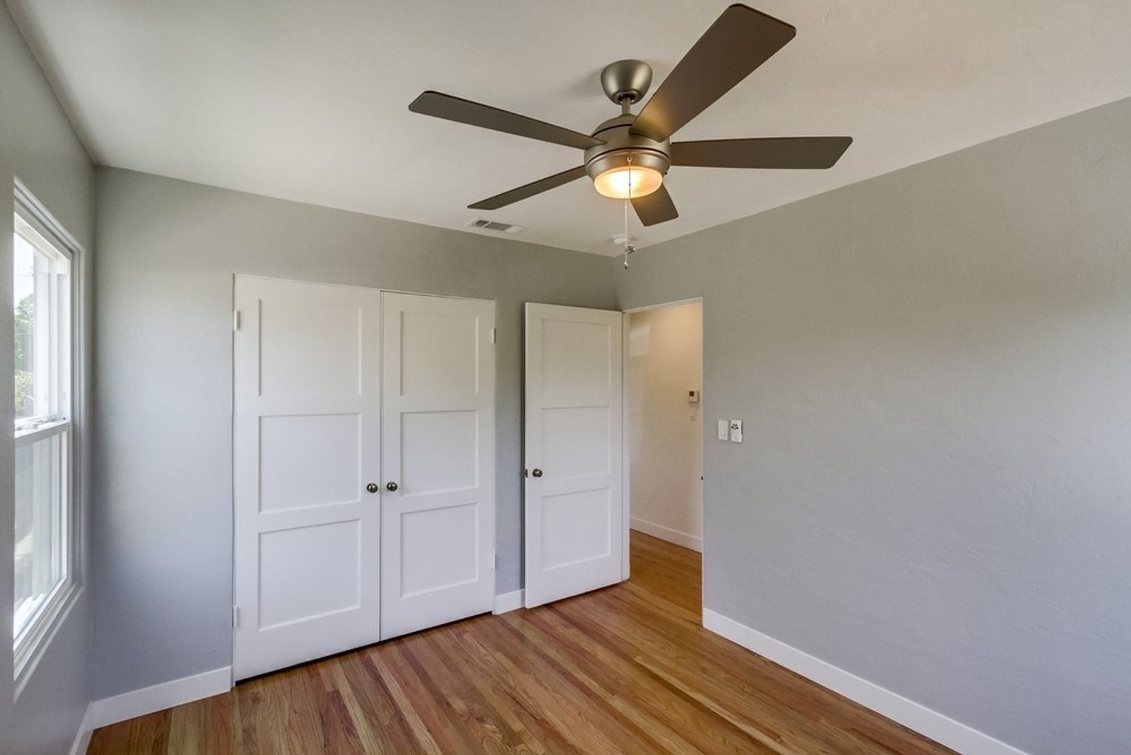 3826 Merivale Ave - San Diego - California - 2 bed, 1 bath rental property