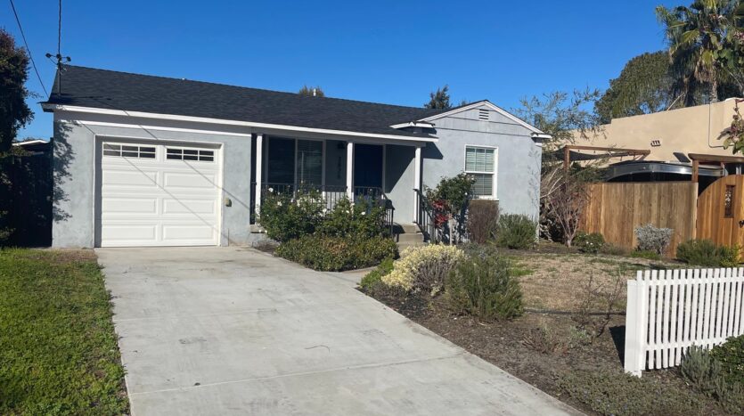 3826 Merivale Ave - San Diego - California - 2 bed, 1 bath rental property