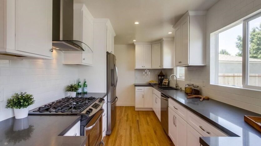3826 Merivale Ave - San Diego - California - 2 bed, 1 bath rental property