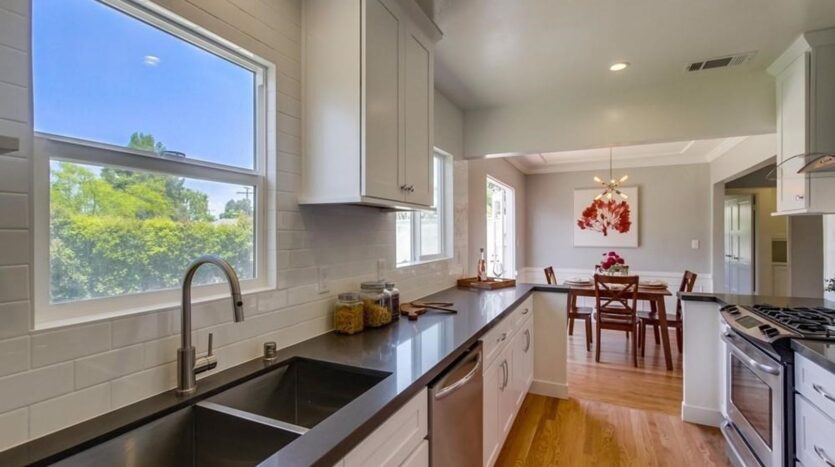 3826 Merivale Ave - San Diego - California - 2 bed, 1 bath rental property