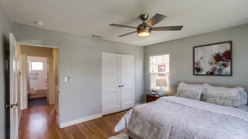 3826 Merivale Ave - San Diego - California - 2 bed, 1 bath rental property