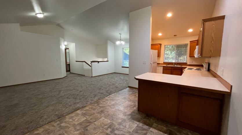 39 Sudden Valley Dr. - Bellingham - Washington - 4 bed, 3 bath rental property