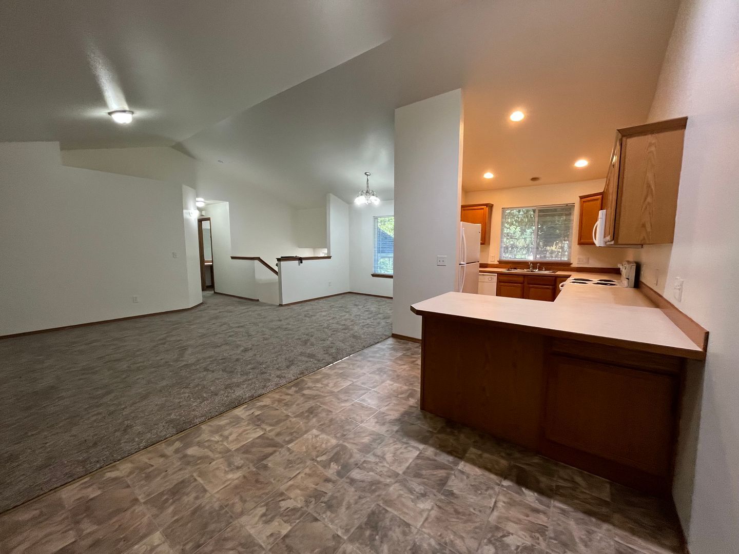 39 Sudden Valley Dr. - Bellingham - Washington - 4 bed, 3 bath rental property
