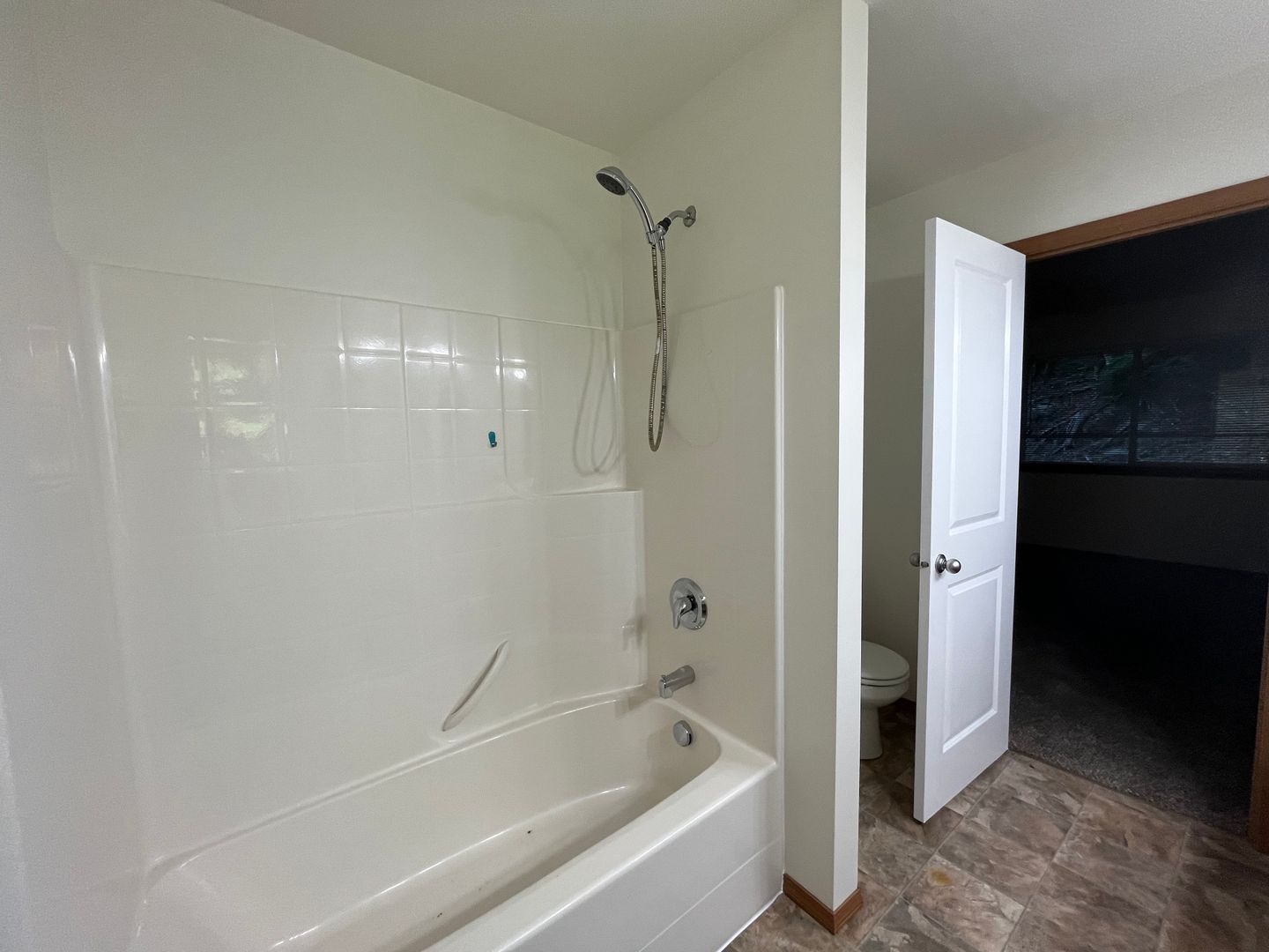 39 Sudden Valley Dr. - Bellingham - Washington - 4 bed, 3 bath rental property