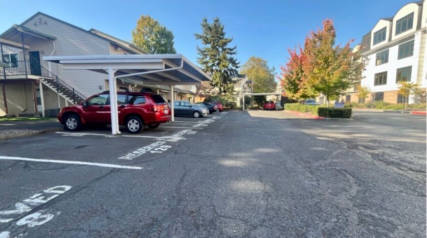 390 N Hayden Island Dr. - Portland - Oregon - 1 bed, 1 bath rental property