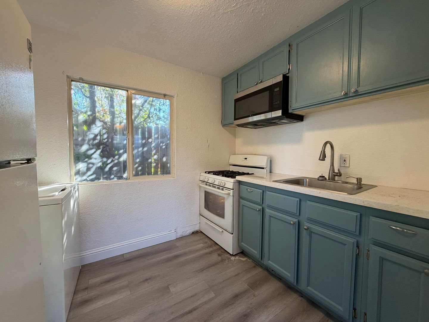 3920 1/2 High Street  - Sacramento - California - 1 bed, 1 bath rental property