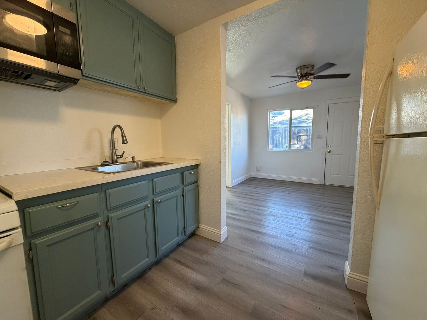 3920 1/2 High Street  - Sacramento - California - 1 bed, 1 bath rental property