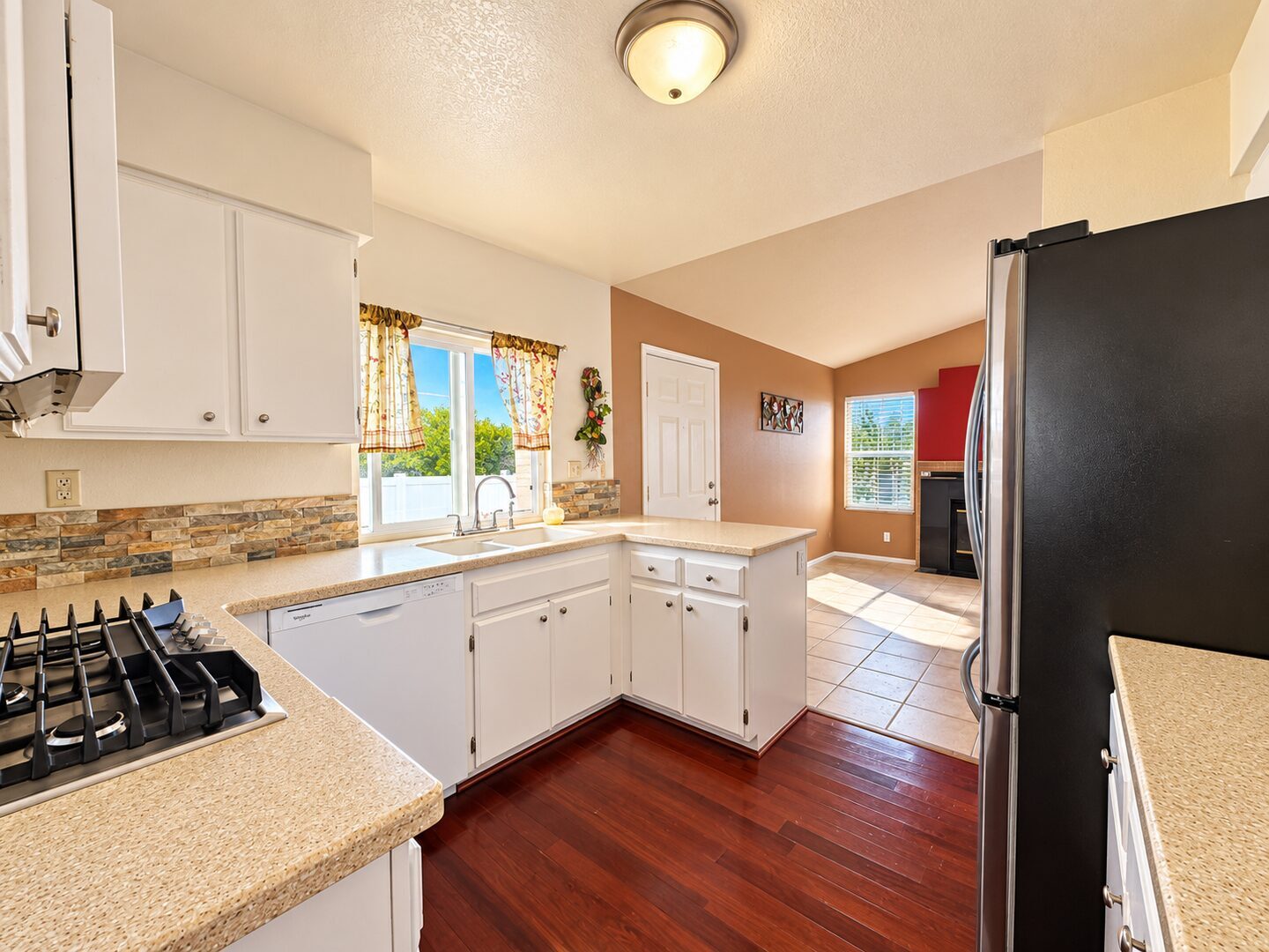 39671 Wild Flower Dr. - Murrieta - California - 3 bed, 2 bath rental property