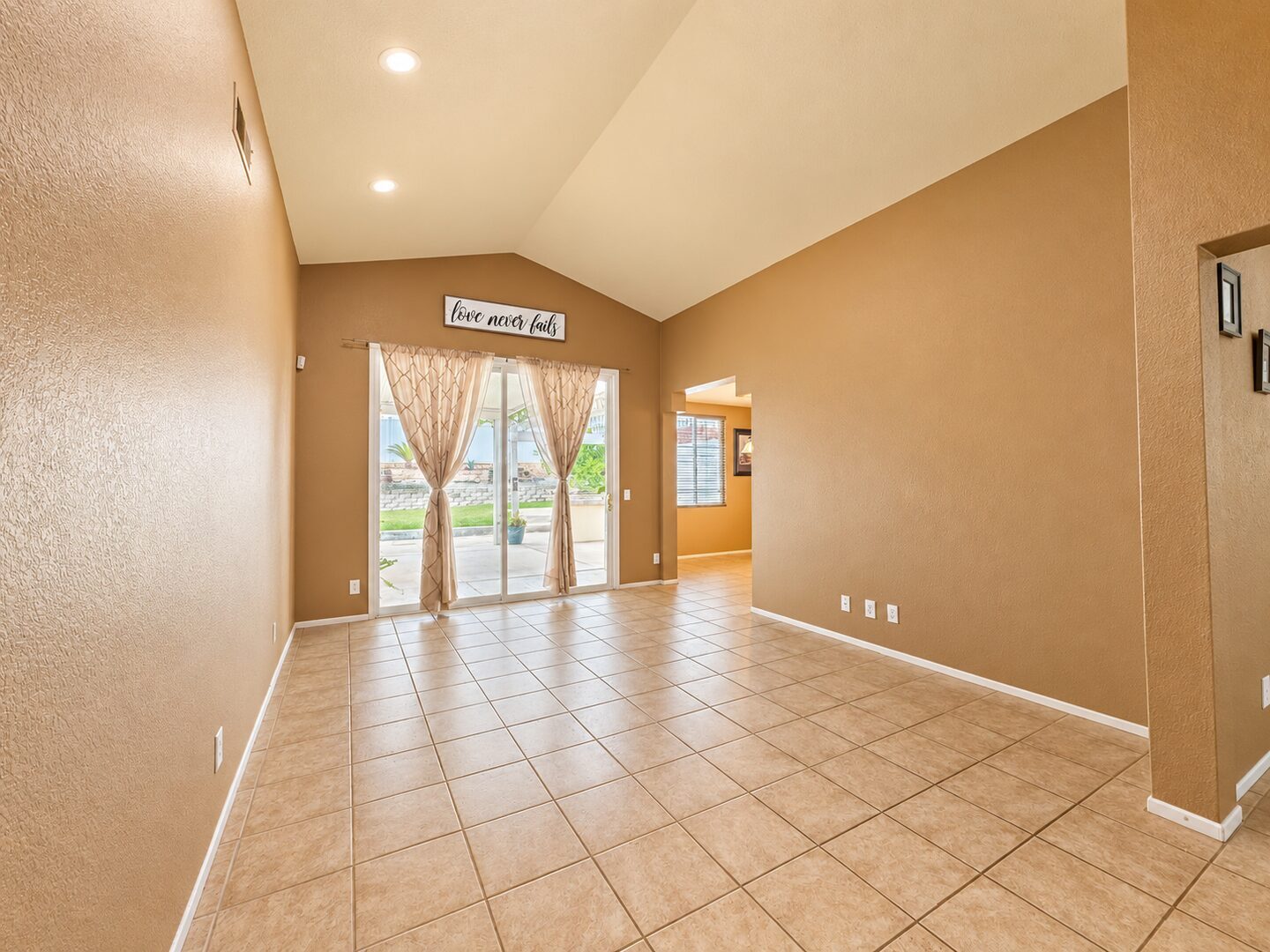 39671 Wild Flower Dr. - Murrieta - California - 3 bed, 2 bath rental property